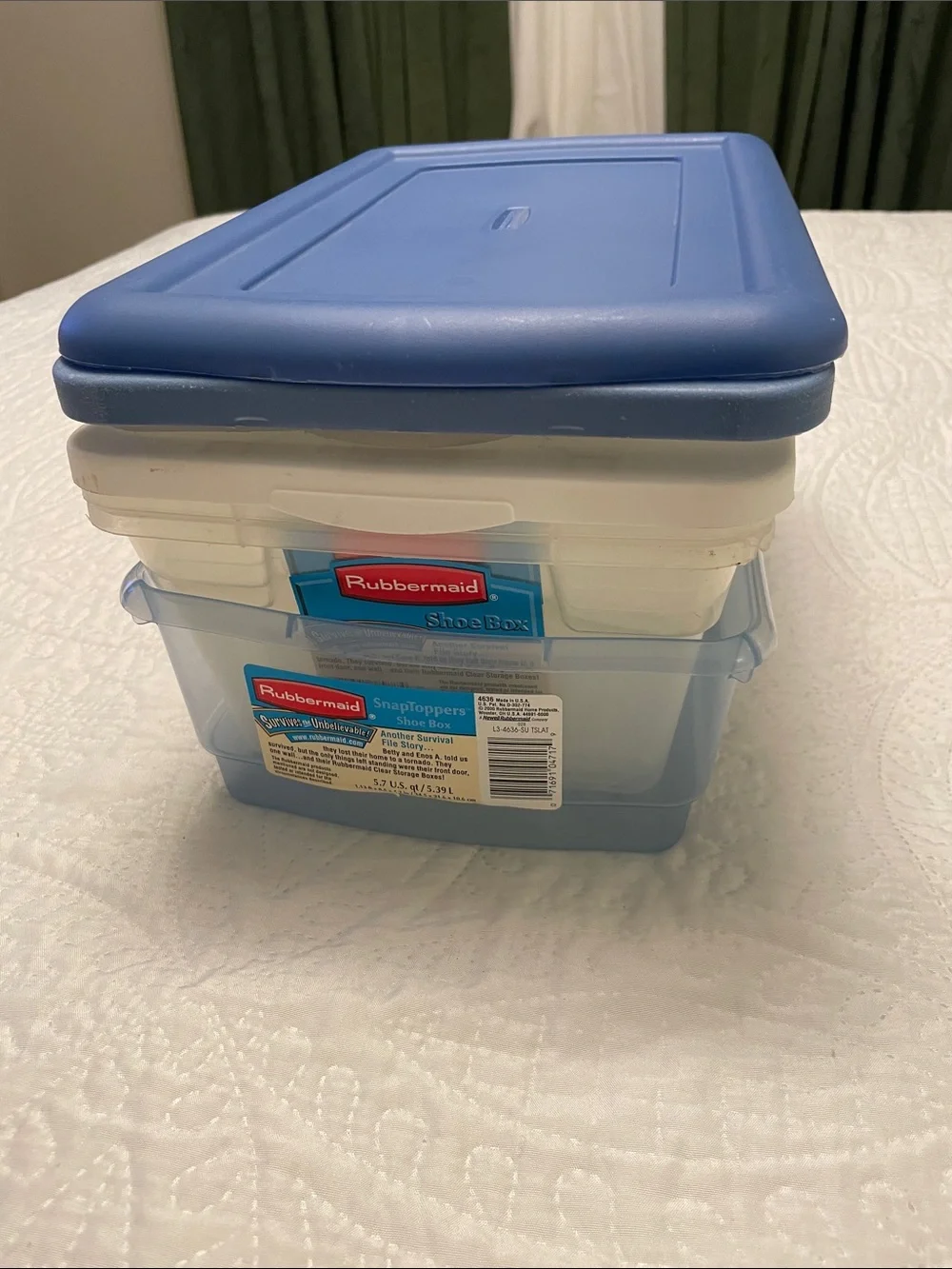 Set of 4 Rubbermaid Plastic Storage Boxes Shoe Box Size Stackable Lightly Used